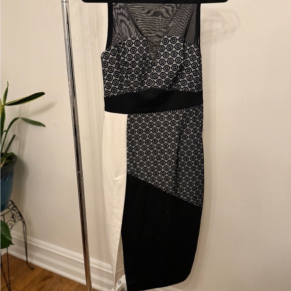 Topshop Black and White Asymmetrical Dress - Picture 3 of 6